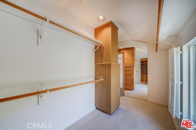 3826 Dixie Canyon, Sherman Oaks, CA 91423