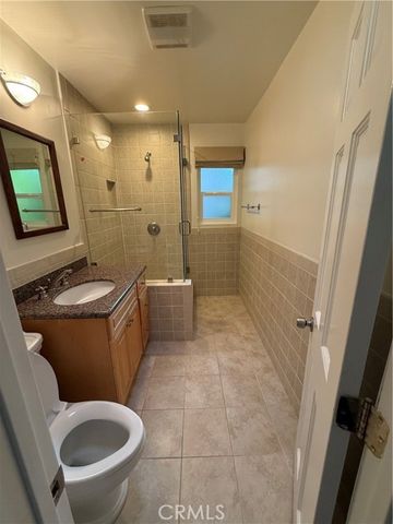 3826 Dixie Canyon, Sherman Oaks, CA 91423