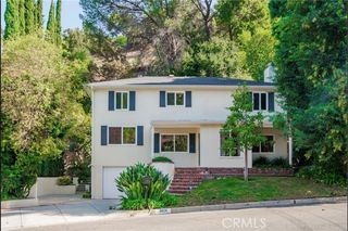 3826 Dixie Canyon, Sherman Oaks, CA 91423