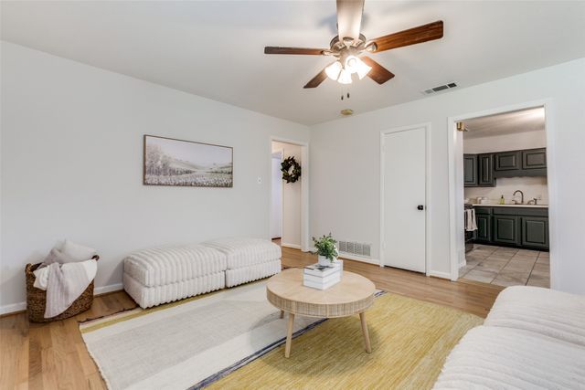 439 Daniel Street, Richardson, TX 75080