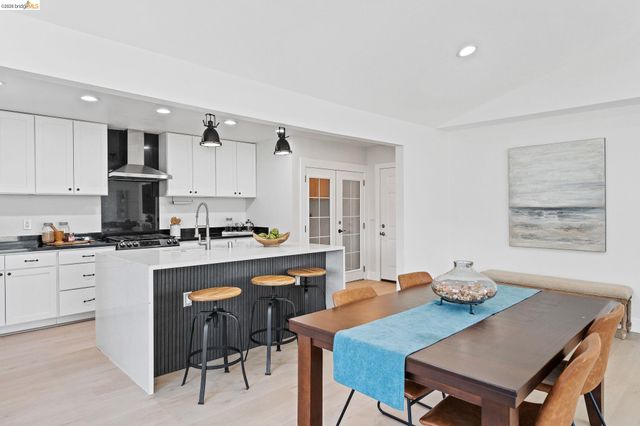 3350 Concord Ave, Brentwood, CA 94513