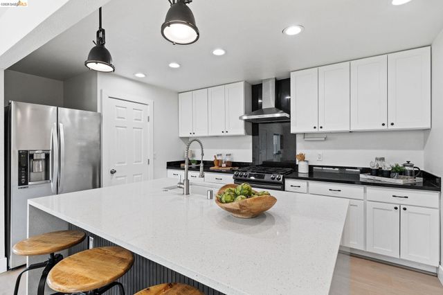 3350 Concord Ave, Brentwood, CA 94513