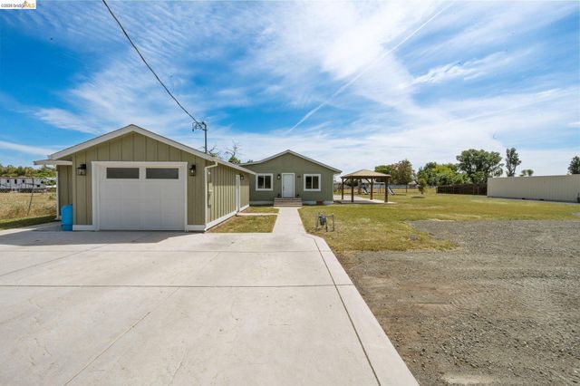 3350 Concord Ave, Brentwood, CA 94513