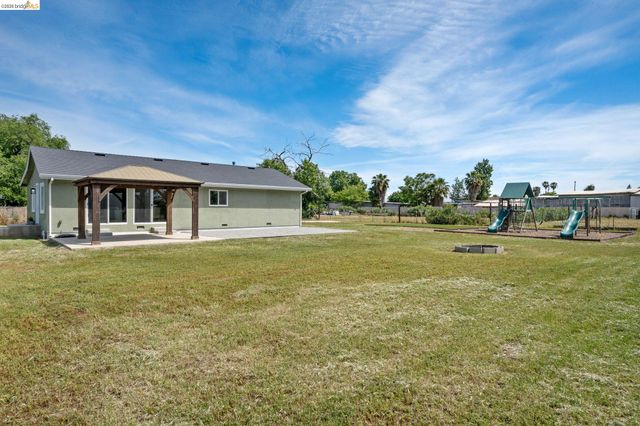 3350 Concord Ave, Brentwood, CA 94513