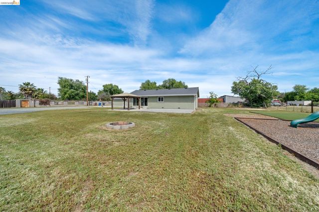 3350 Concord Ave, Brentwood, CA 94513