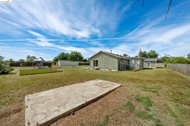 3350 Concord Ave, Brentwood, CA 94513