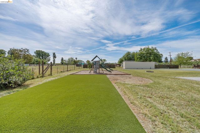 3350 Concord Ave, Brentwood, CA 94513