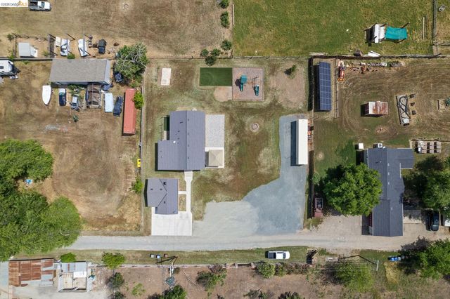 3350 Concord Ave, Brentwood, CA 94513