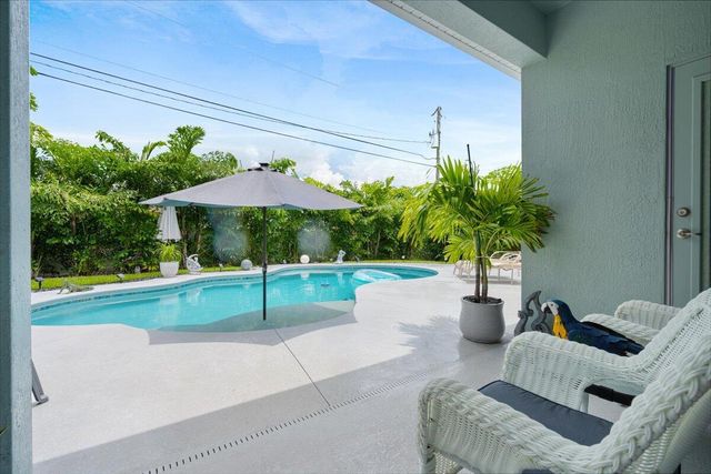 2398 SW Ranch Avenue, Port St Lucie, FL 34953