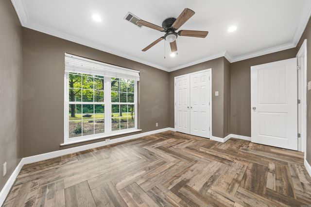 116 Pin Oak Street, Hot Springs, AR 71913