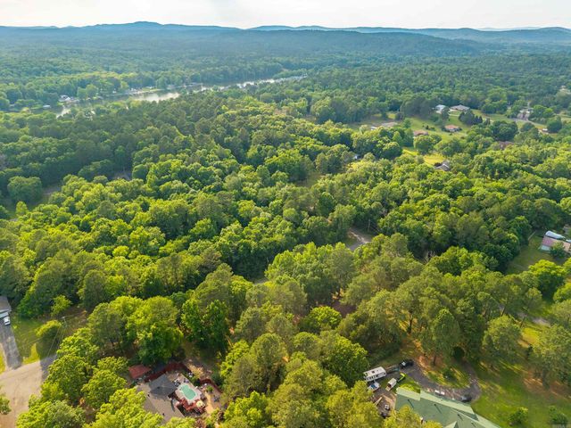 116 Pin Oak Street, Hot Springs, AR 71913