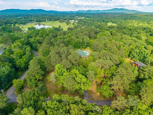 116 Pin Oak Street, Hot Springs, AR 71913