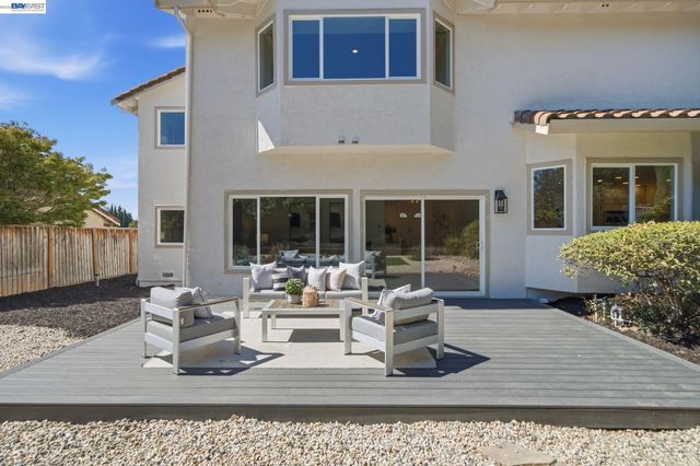 47 Palacio Ct, Fremont, CA 94539