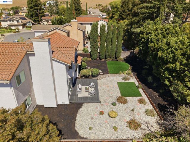 47 Palacio Ct, Fremont, CA 94539