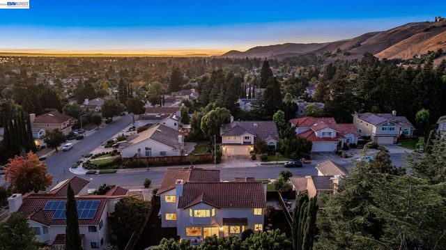47 Palacio Ct, Fremont, CA 94539