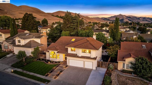 47 Palacio Ct, Fremont, CA 94539
