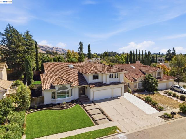 47 Palacio Ct, Fremont, CA 94539