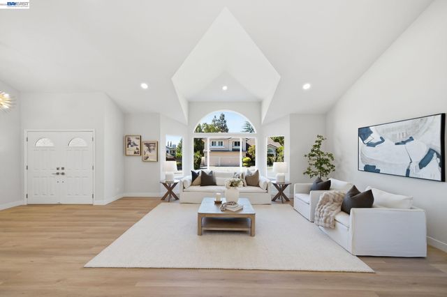 47 Palacio Ct, Fremont, CA 94539