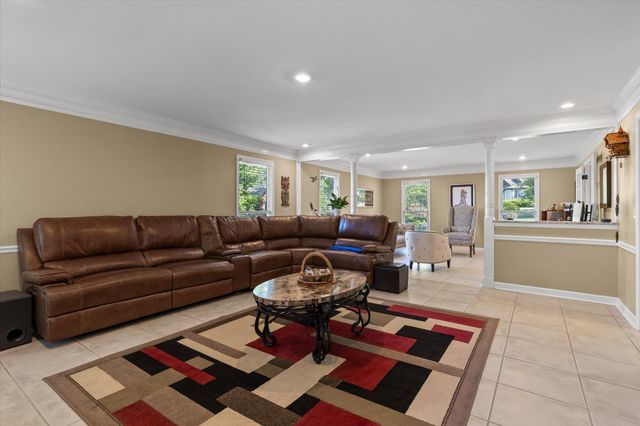 9326 Royal Mountain Drive, Chattanooga, TN 37421