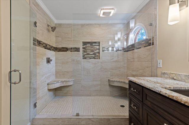 9326 Royal Mountain Drive, Chattanooga, TN 37421