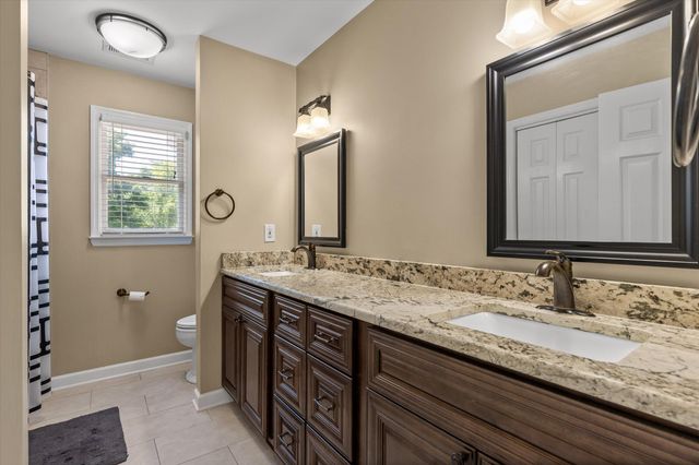 9326 Royal Mountain Drive, Chattanooga, TN 37421