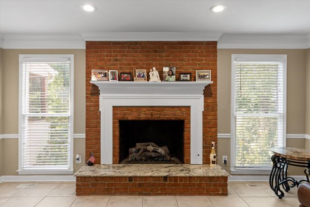 9326 Royal Mountain Drive, Chattanooga, TN 37421