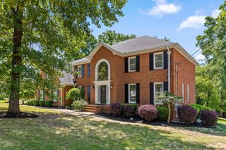 9326 Royal Mountain Drive, Chattanooga, TN 37421