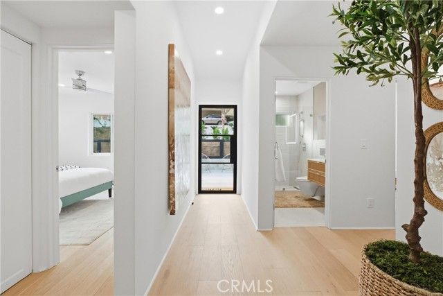 4422 Canoga Avenue, Woodland Hills (los Angeles), CA 91364