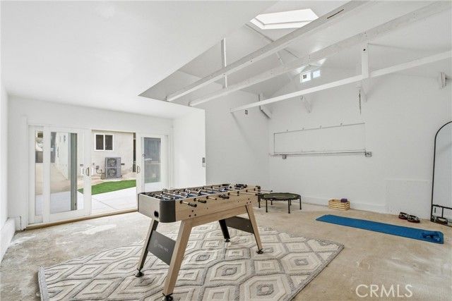 4422 Canoga Avenue, Woodland Hills (los Angeles), CA 91364