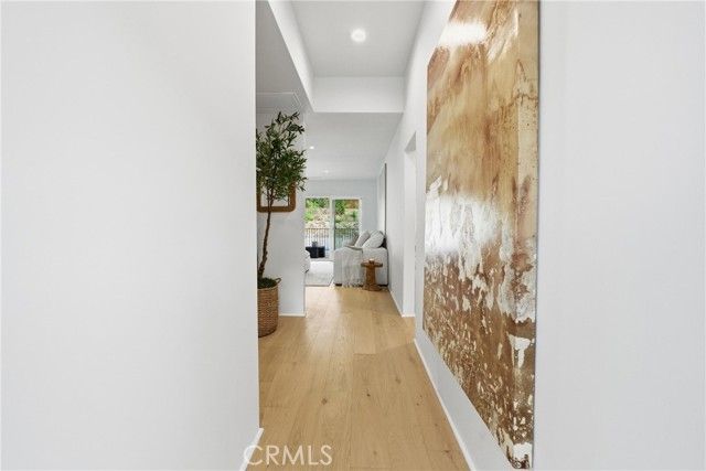 4422 Canoga Avenue, Woodland Hills (los Angeles), CA 91364