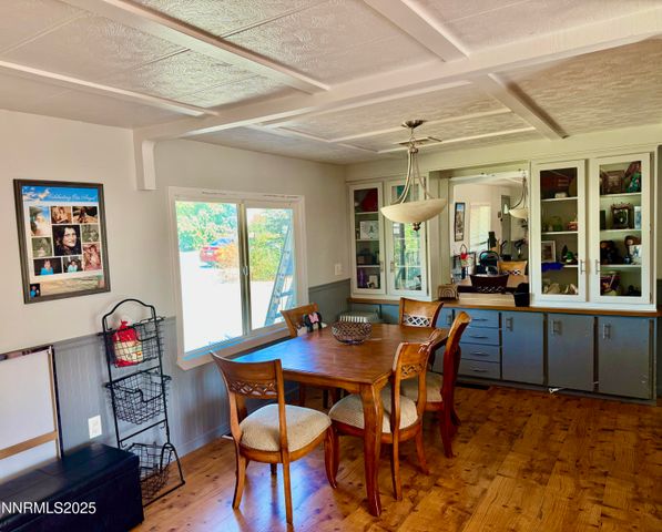 5570 Sidehill Drive, Sun Valley, NV 89433