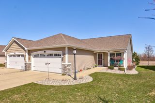 46 Tuscany Circle, Saginaw, MI 48603
