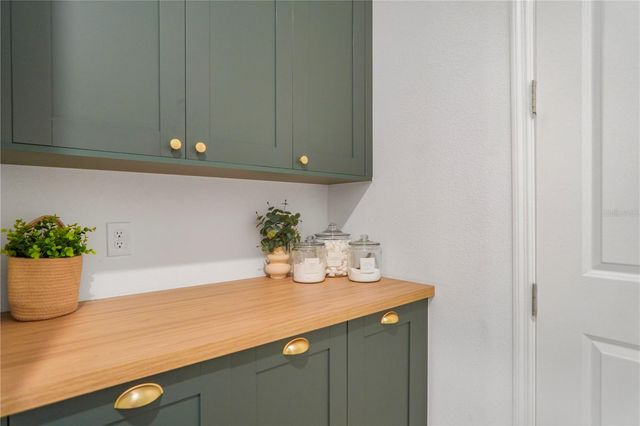 17606 LAKE STAR ROAD, Winter Garden, FL 34787