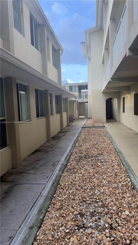 1025 SW 7th Avenue 5, Miami, FL 33130