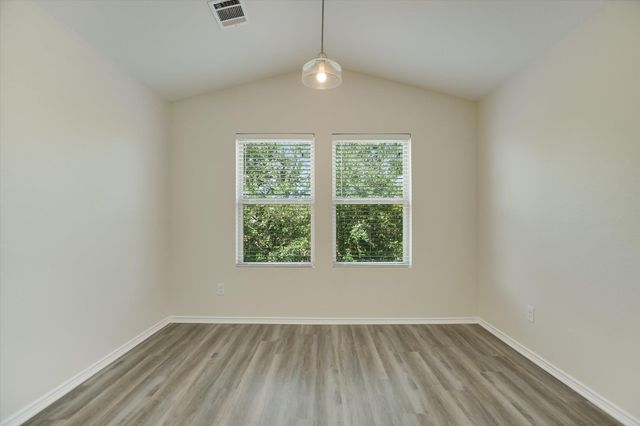 210 Anacua LOOP, Austin, TX 78652