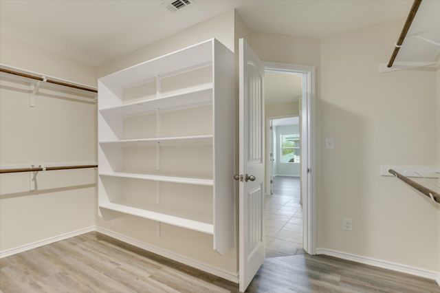 210 Anacua LOOP, Austin, TX 78652