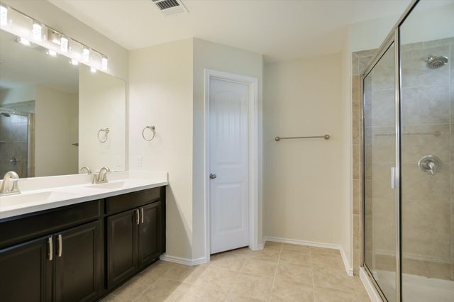 210 Anacua LOOP, Austin, TX 78652