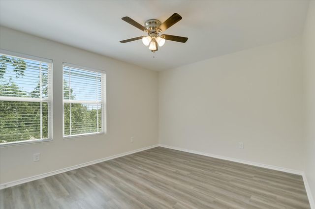 210 Anacua LOOP, Austin, TX 78652