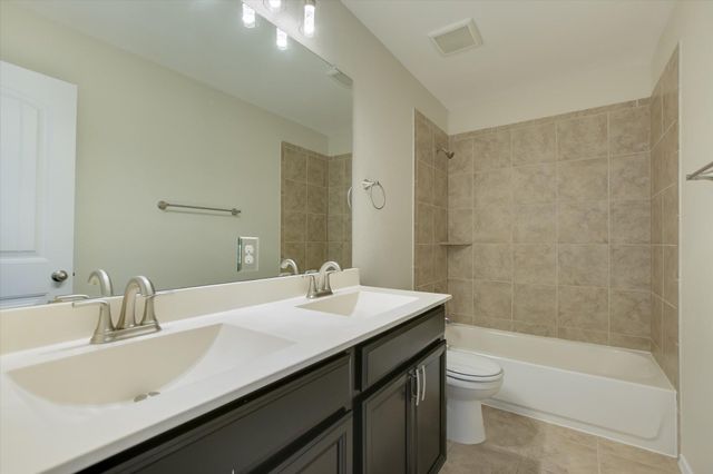 210 Anacua LOOP, Austin, TX 78652