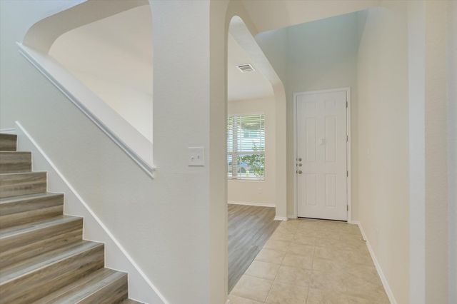 210 Anacua LOOP, Austin, TX 78652