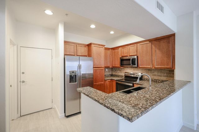 3935 E Rough Rider Road Unit 1129, Phoenix, AZ 85050