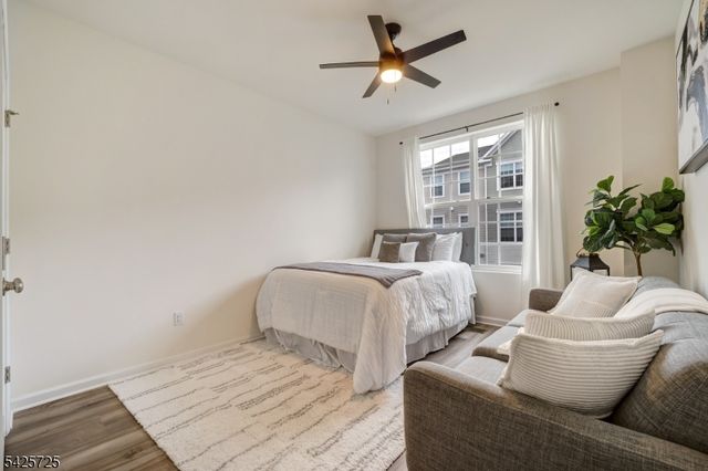 734 Station Rd, Dunellen Boro, NJ 08812