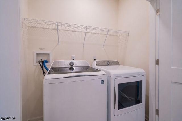 734 Station Rd, Dunellen Boro, NJ 08812