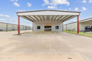 303 Machine Loop, Scott, LA 70583