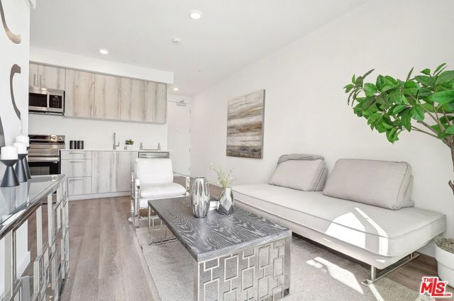 224 Alvarado Street, Los Angeles, CA 90026