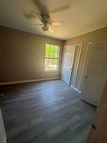 2425 Norton Lane C, Mobile, AL 36605