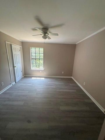 2425 Norton Lane C, Mobile, AL 36605