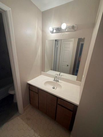 2425 Norton Lane C, Mobile, AL 36605