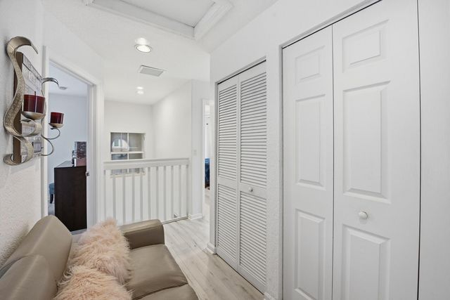 4162 Winnipeg Way, West Palm Beach, FL 33409