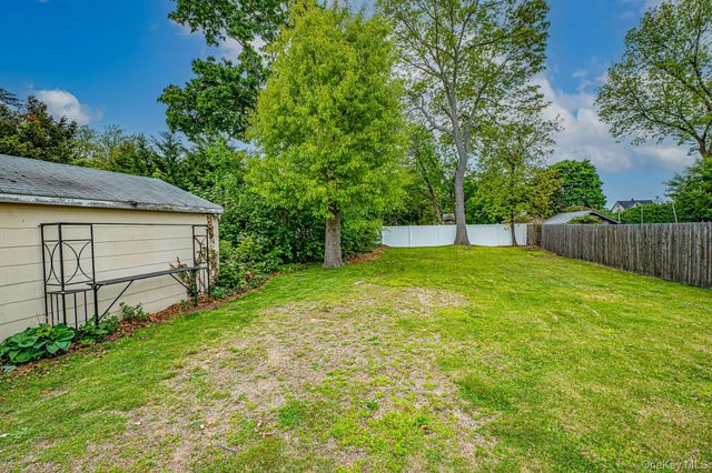 410 3rd Avenue, East Northport, NY 11731